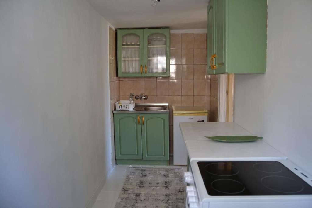 Una Apartment Цетине Екстериор снимка