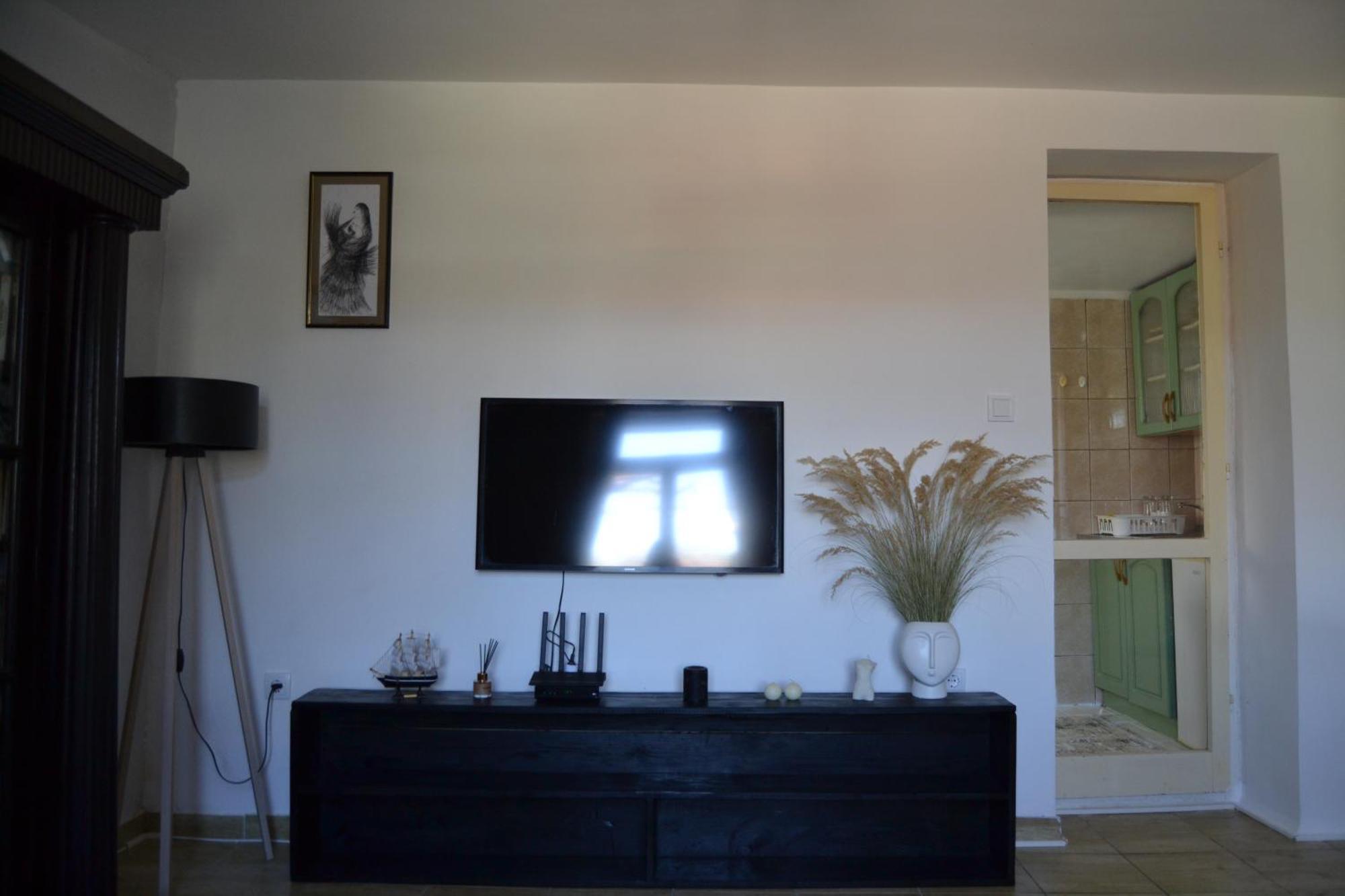 Una Apartment Цетине Екстериор снимка